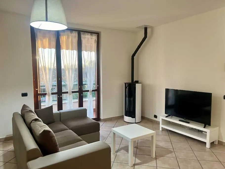 Mont Blanc Dogana Svizzera Apartment Valmorea Italy